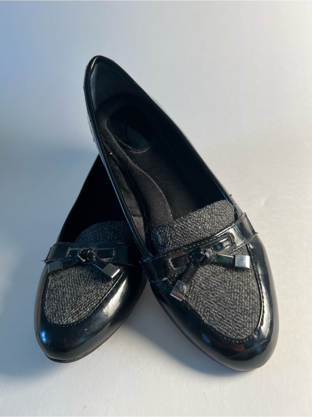 Giani Bernini Black Women’s Slip-On Loafers with Knit Detail Size 6M